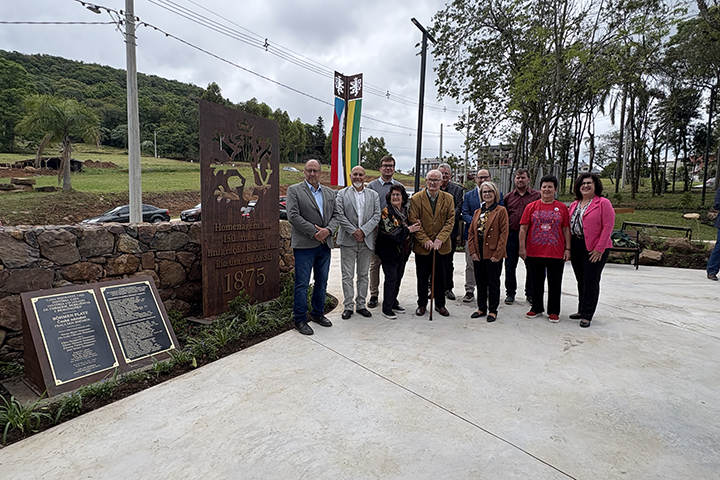 Adriana Monteiro Arrial | TRIO Comunicação Integrada