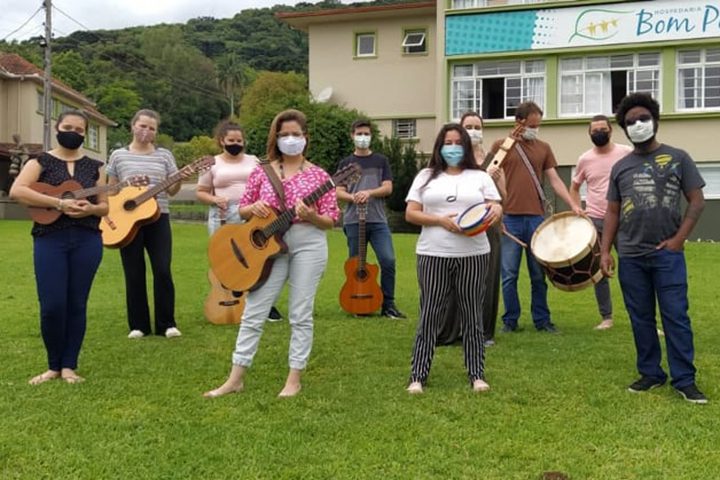 Inscrições abertas para pós-graduação em Musicoterapia - Jornal A Ponte